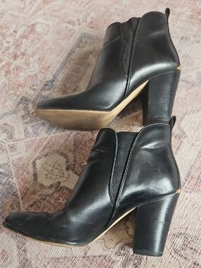 Michael KORS Women's Leather Heeled Booties